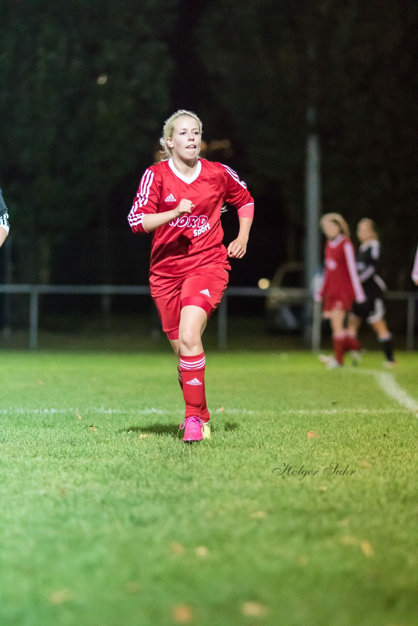 Bild 284 - Frauen SG Krempe/ETSV F. Glueckstadt - TSV Heiligenstedten : Ergebnis: 8:0